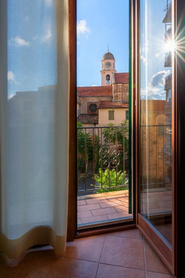 Nuova! Al centro della Città nei vicoli del Borgo Sanremo Esterno foto